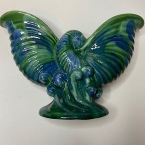 Vintage royal haeger shell vase